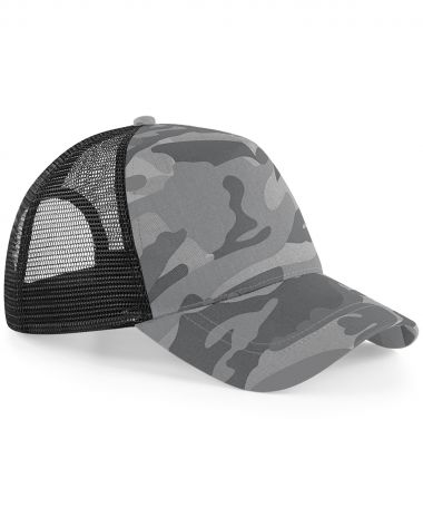 Camo snapback trucker